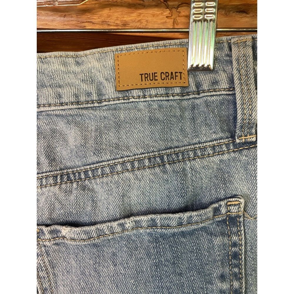 True Craft Distressed High Rise Blue  Jean Shorts‎ Juniors Size 1 - Picture 4 of 7